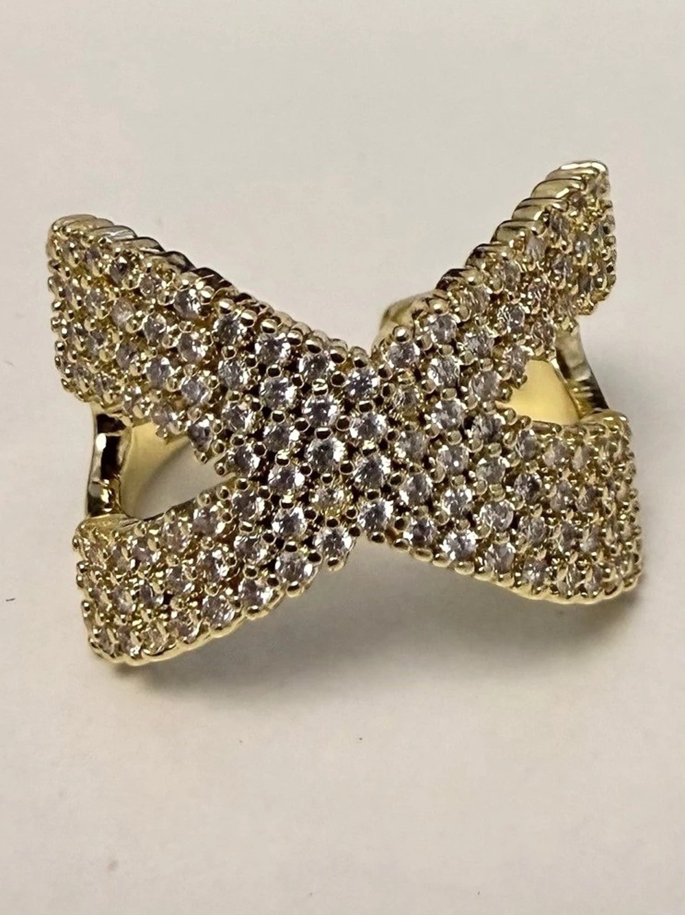 Adina Eden Crossover Ring